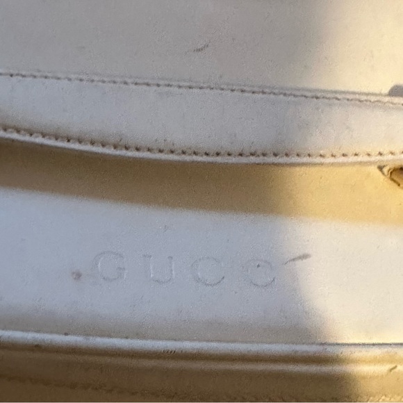 Authentic Gucci Small Vanity - Picture 6 of 6